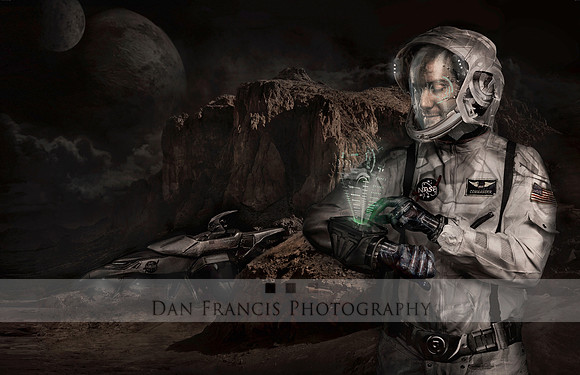 "Space Traveler 2079"